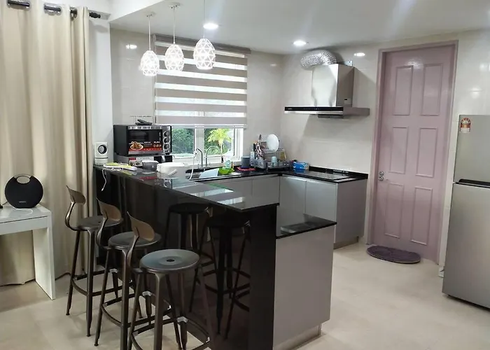 Santubong Suites Sejinjang